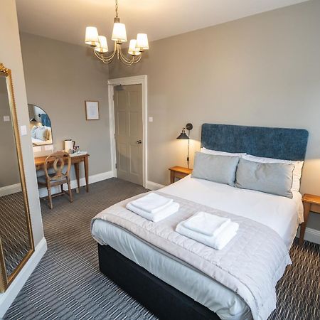The Lazy Goose - Coffee House & Bedrooms Claypits Room photo